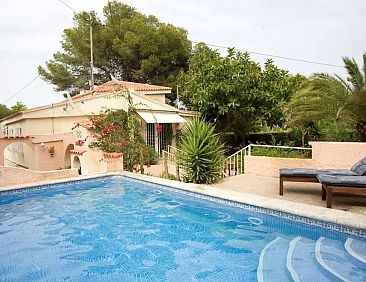 Los Pinos 6