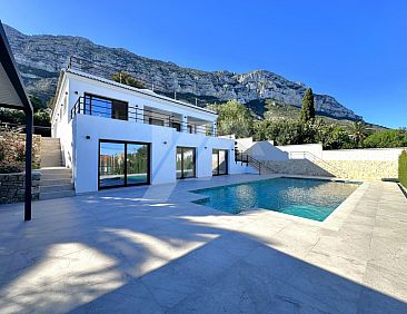 Vrijstaande woning in Dénia