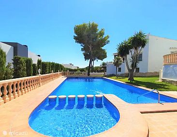 Casa Leon in Moraira met zeezicht