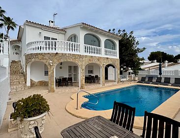 Villa, geweldige locatie, privé zwembad