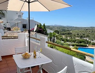 Villotel 4.P Pool and Views