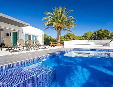 Moderne Villa in Moraira