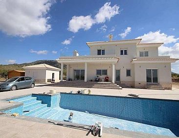 Vrijstaande woning in Pinoso