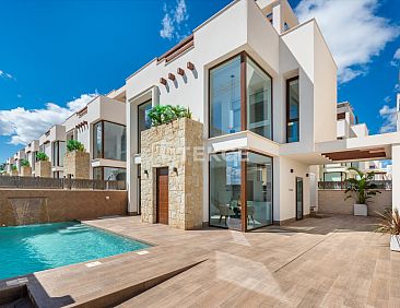 Vrijstaande woning in Los Montesinos