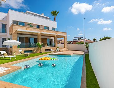 Vrijstaande woning in Rojales