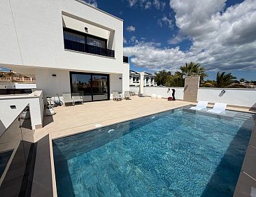 Vrijstaande woning in Rojales