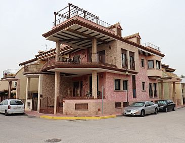 Vrijstaande woning in Daya Nueva