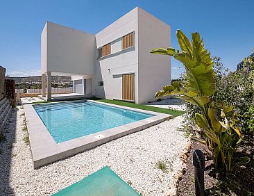 Vrijstaande woning in Algorfa