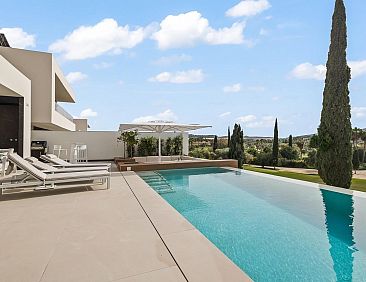 Vrijstaande woning in Algorfa