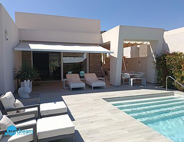 Vrijstaande woning in Algorfa