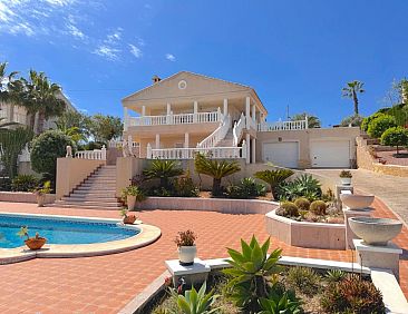 Chalet in Algorfa
