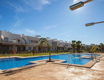 Geschakelde woning in Orihuela