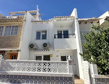 Geschakelde woning in Orihuela