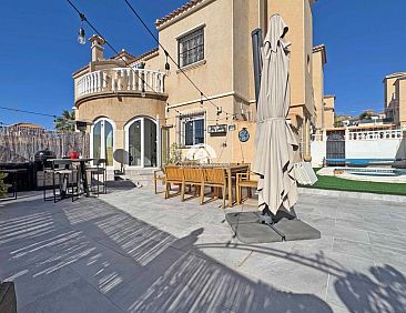 Geschakelde woning in Orihuela