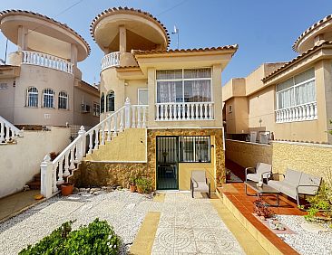 Geschakelde woning in Orihuela