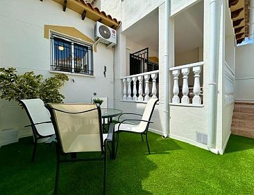 Geschakelde woning in Orihuela