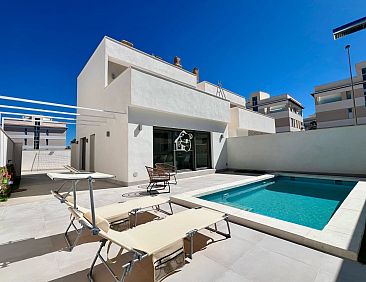 Geschakelde woning in Orihuela