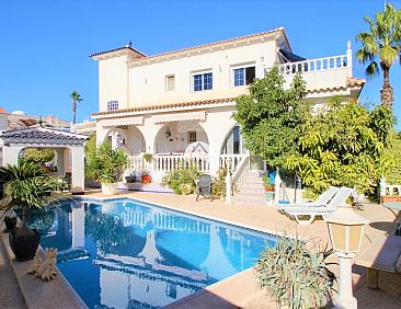Vrijstaande woning in Orihuela