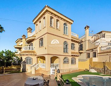 Vrijstaande woning in Orihuela