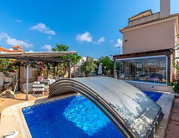 Geschakelde woning in Orihuela