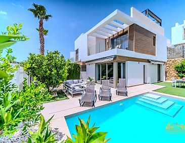 Vrijstaande woning in Orihuela