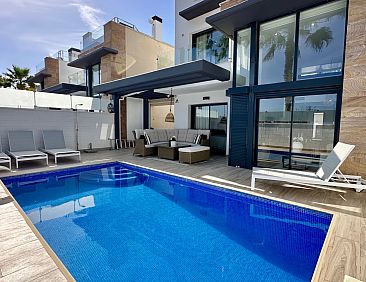 Vrijstaande woning in Orihuela