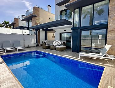 Vrijstaande woning in Orihuela