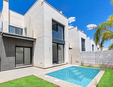Geschakelde woning in Orihuela