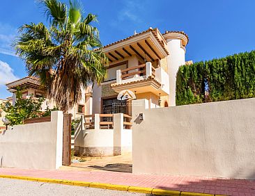 Vrijstaande woning in Orihuela