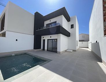 Vrijstaande woning in Almoradí