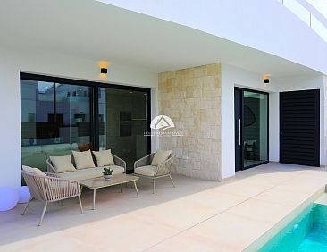 Vrijstaande woning in Dolores