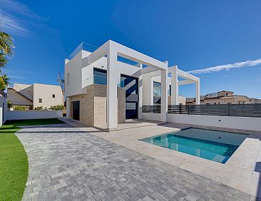 Vrijstaande woning in Torrevieja