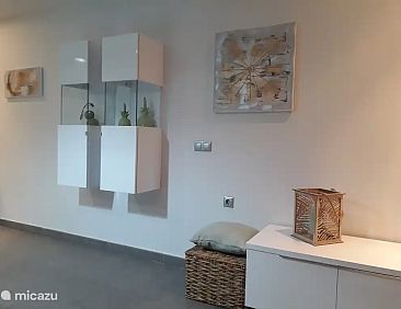 Luxe appartement 50m van de zee 2c