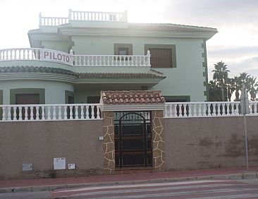 Vrijstaande woning in Torrevieja