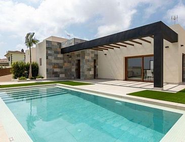 Vrijstaande woning in Torrevieja