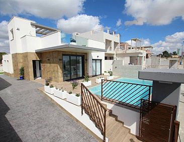 Vrijstaande woning in San Miguel de Salinas