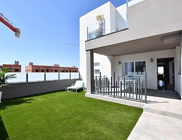 Geschakelde woning in San Miguel de Salinas