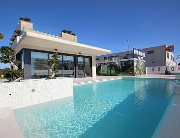 Geschakelde woning in San Miguel de Salinas