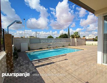 Vrijstaande woning in San Miguel de Salinas