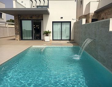 Geschakelde woning in San Miguel de Salinas