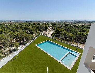Geschakelde woning in San Miguel de Salinas