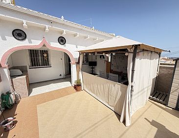 Geschakelde woning in San Miguel de Salinas