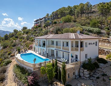 Vrijstaande woning in Alcalalí