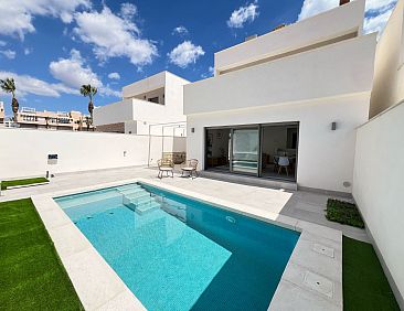 Vrijstaande woning in Orihuela