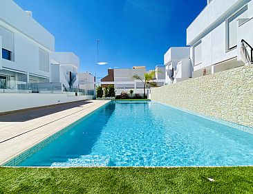 Geschakelde woning in Pilar De La Horadada