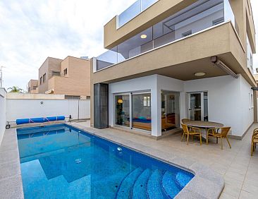Vrijstaande woning in Pilar De La Horadada