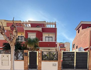 Geschakelde woning in Pilar De La Horadada