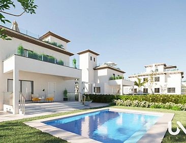 Vrijstaande woning in La Marina