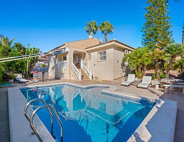 Vrijstaande woning in Benijofar