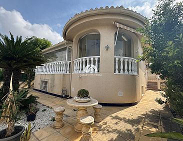 Vrijstaande woning in Benijofar